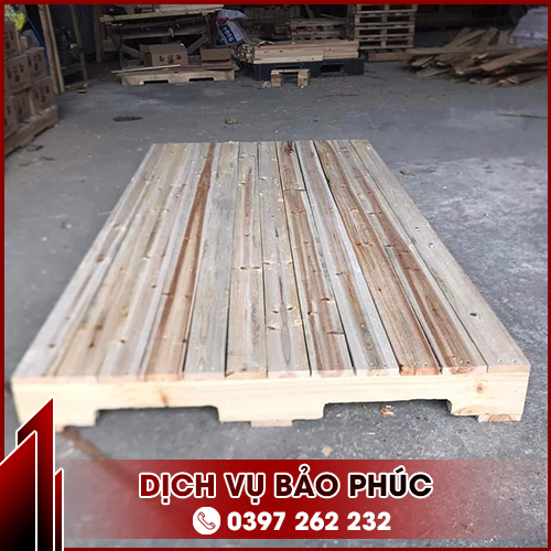 Pallet gỗ